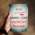 Daniel Cole Hadrový panák obal knihy